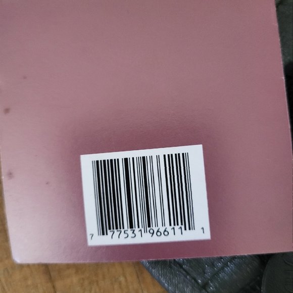 Shiseido Limited Edition Tri-fold Traveler (Bag only) - Picture 14 of 14